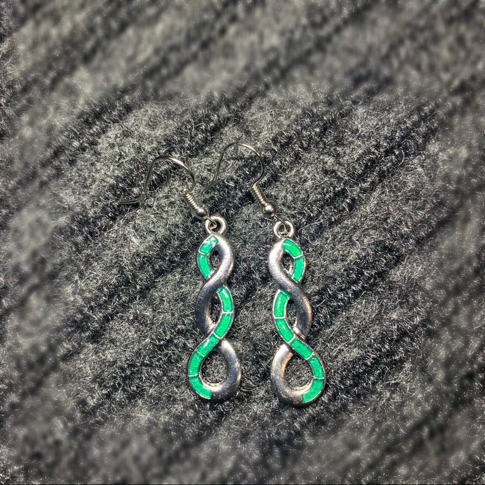 Green Fire Opal Dangle Drop Women's Earrings - Picture 4 of 4